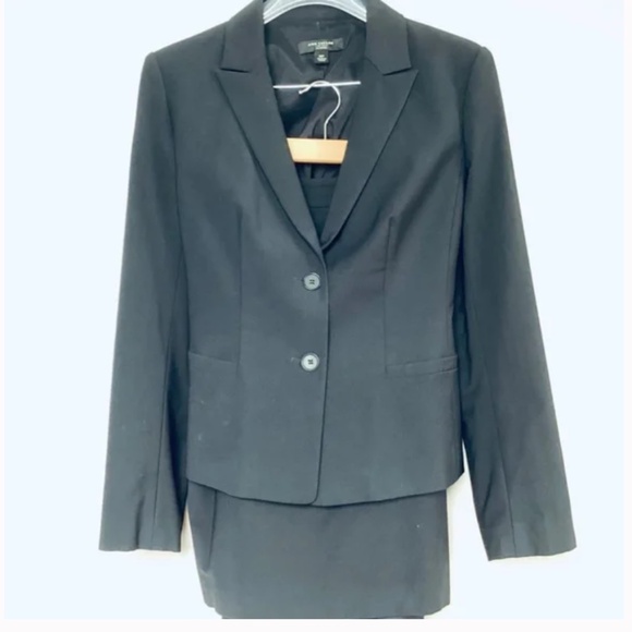 Ann Taylor 2 PC Petite Navy Tropical Wool Suit - 6P - Picture 6 of 6